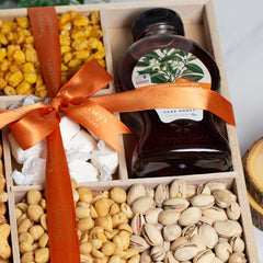Rosh Hashanah Assorted Nuts & Honey Gift Box 3 - Swerseys