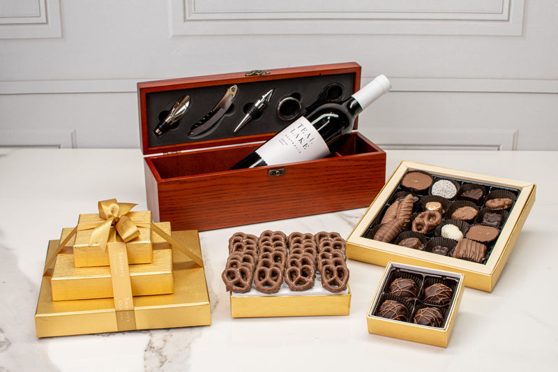 Purim Executive Wine Chocolate 3 Tier Luxurious Gift Set